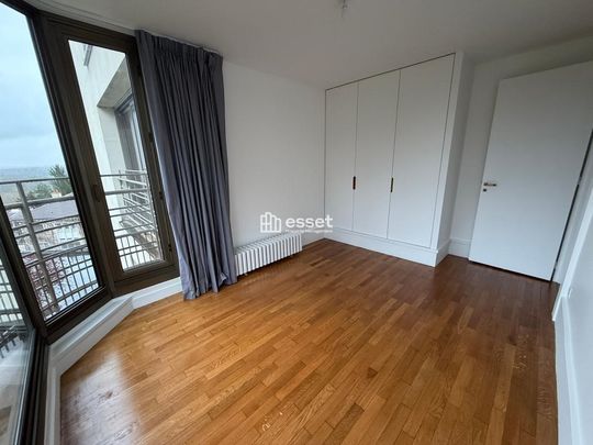 Tout savoir sur cet appartement dans le quartier Centre, à Saint-Cloud - Photo 1