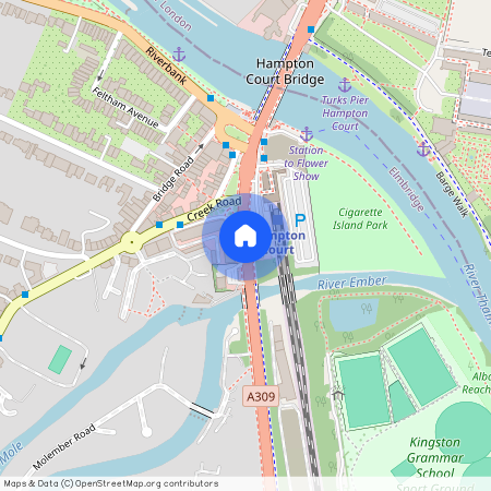 Hampton Court Way, East Molesey KT8