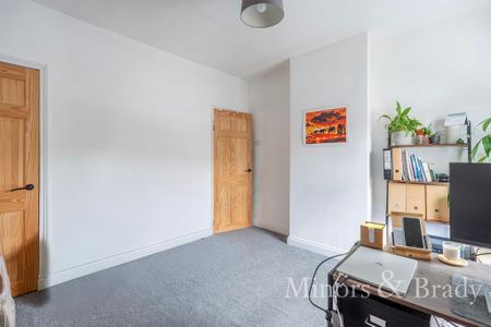 2 bedroom terraced house to rent - Photo 5