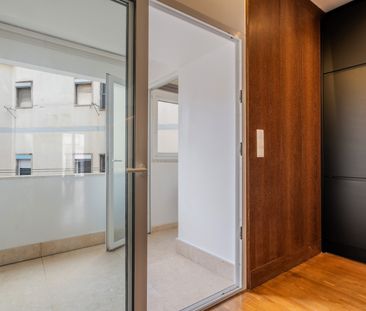 Unfurnished 2-bedroom duplex apartment for rent in Lisbon - Foto 5