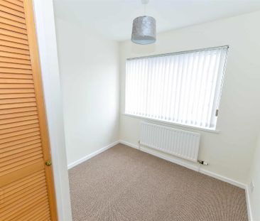 16 Moray Crescent, Newtownards, BT23 4LG - Photo 3