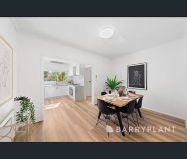 1 Manfred Avenue, St Albans, Vic 3021 - Photo 4