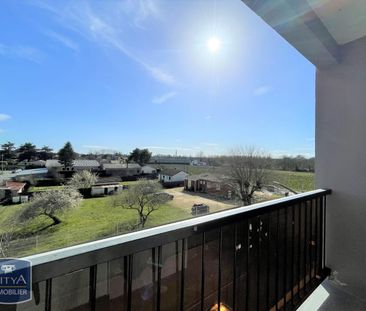 Location Appartement 3 pièces 63m² LIBOURNE 33500 - Photo 2