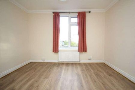 Bentry Road, Dagenham, RM8 - Photo 4