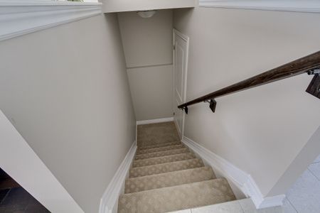 For Lease - 28 Wilkerson Street, Thorold, Ontario - Photo 3