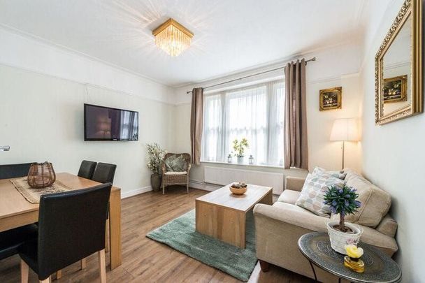 2 Bed Flat, Crawford Mansions, W1H - Photo 1