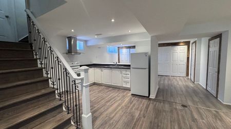 For Lease - 58 Foreht (Basement) Crescent, Aurora, Ontario - Photo 2