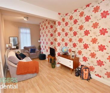 88 Donegall Avenue, Belfast, BT12 6LX - Photo 3