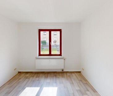 Neu sanierte 2-Raum-Wohnung in attraktiver Wohnlage - Photo 1