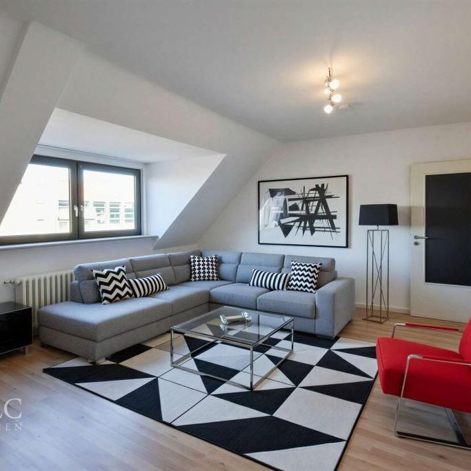 Frisch renovierte Wohnung mit großzügiger Küche und Komfort - Foto 1