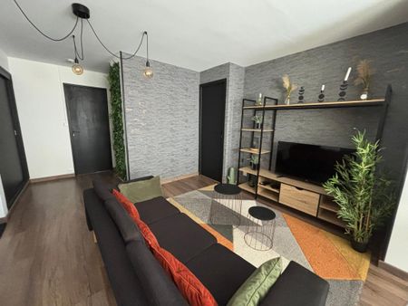 Location Appartement 2 pièces Meublé 87m² HEROUVILLE ST CLAIR 14200 - Photo 5