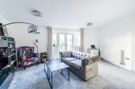 1 bedroom flat to rent - Photo 2