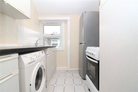 2 bedroom property to rent - Photo 3