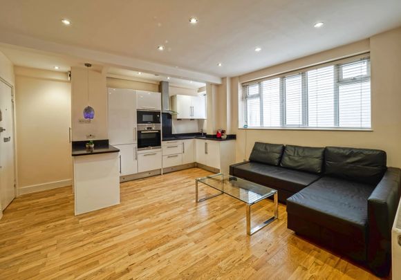 1 Bed Flat, Wallace Court, NW1 - Photo 1