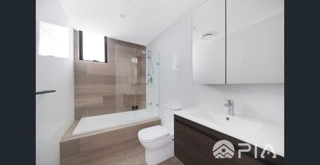 Modern 2-Bedroom Apartment in Prime Location – Close to M5, Parks, Schools & Shops (Block C) - Photo 2