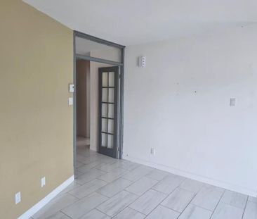 Beau 5 1/2 à louer rue Laflamme Trois-Rivieres - Photo 4