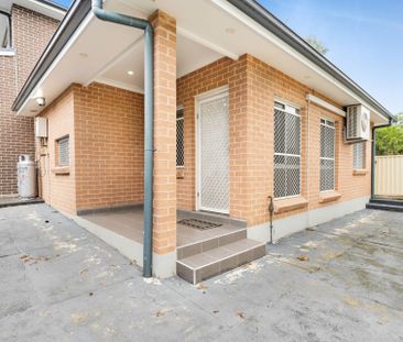Two-bedroom granny flat in Bradbury - Photo 4