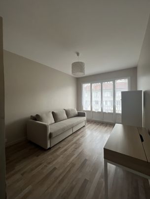 Location Appartement 2 pièces 45m² VILLEURBANNE 69100 - Photo 1