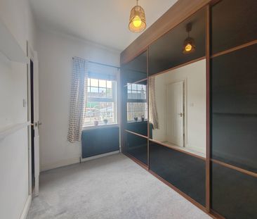 Carr Road, Deepcar, Sheffield, S36 2PQ - Photo 2