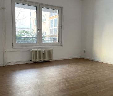 *Großzügige Familienwohnung im Erdgeschoss!* - Photo 3