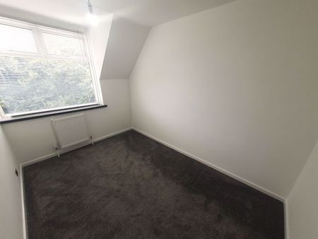 Halesmere Way, Halesowen Monthly Rental Of £1,300 - Photo 2