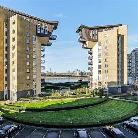 Franklin Building, Millennium Harbour, Westferry Road, E14 - Photo 1