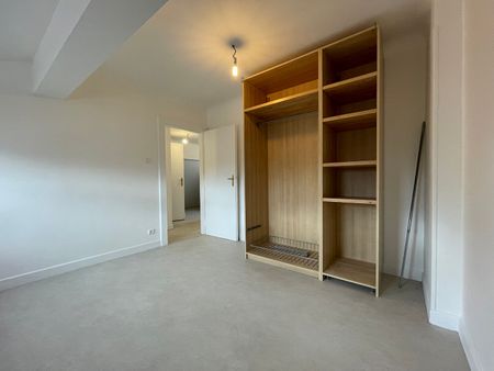 Location Appartement 2 pièces 33m² - Photo 3