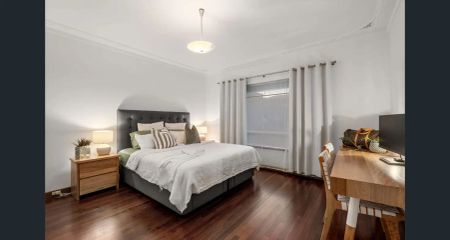 32 Joiner Street, Melville WA 6156 - Photo 2