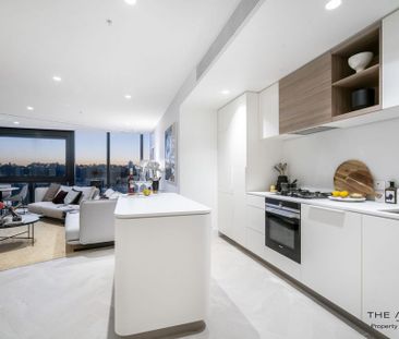 Luxury Living at The Towers, Elizabeth Quay! - Photo 5