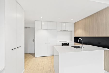 207/1 Ascot Vale Road, Flemington VIC 3031 - Photo 3