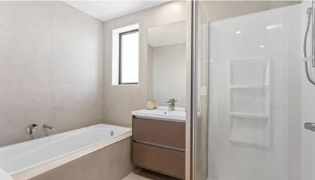 Onehunga 4 bedroom - Photo 4