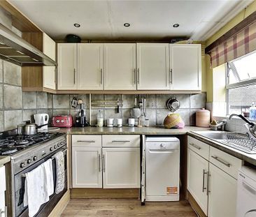 1 bedroom property to rent - Photo 6