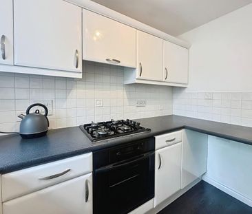 2 bedroom terraced house to rent - Photo 5