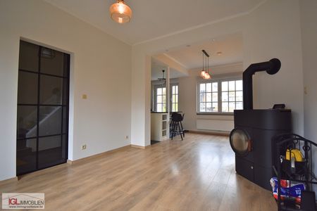 Smaakvol gerenoveerde woning met 3 slaapkamers, tuin en garage - Photo 3