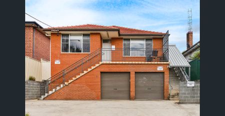 Studio Living near Corrimal CBD - Photo 2