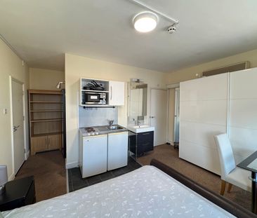 Double Studio with Big Windows - Photo 3