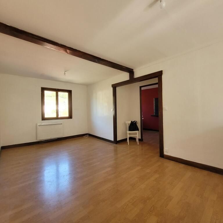 Location Appartement 3 pièces 63m² LILLEBONNE 76170 - Photo 1