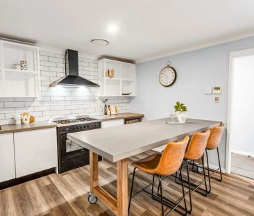 Modern Family Home - Photo 1