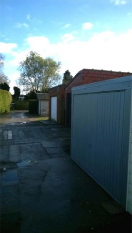 Gerenoveerde woning met tuin in Eeklo - Photo 4