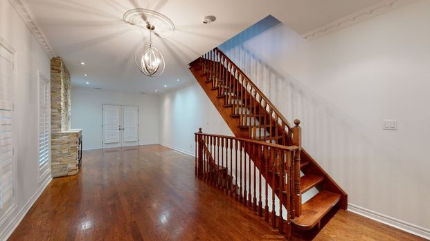 For Lease - 21 David Dunlap Circle, Toronto, Ontario - Photo 1