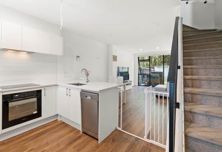 PAPATOETOE, 2 Bedrooms - Photo 5