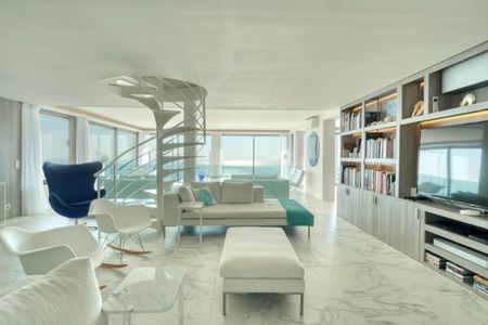 Roquebrune Cap Martin - Splendide villa, 363m2, jardin, piscine, terrasses, sauna, salle de sport - Photo 5