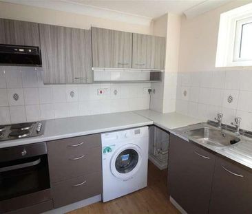 Manor Park House, Bullar Road, Southampton, SO18 - Photo 6