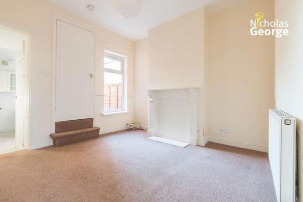 2 bedroom house to rent - Photo 1