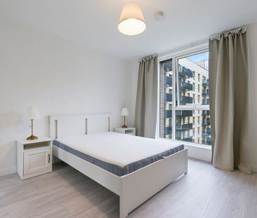 One bedroom apartment in Caturra Court, Hayes. - Photo 3