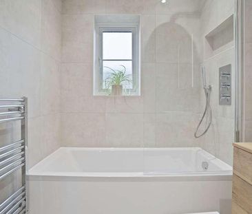 Wycombe Road, Prestwood, HP16 - Photo 2