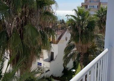For rent HALF SEASON 1/9/2025 30/6/2026 Nice apartment with sea views in Fuengirola