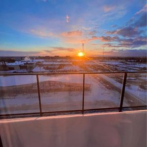 Magnifique condo 4 1/2 au coeur du Plateau Ste-Foy - Photo 2