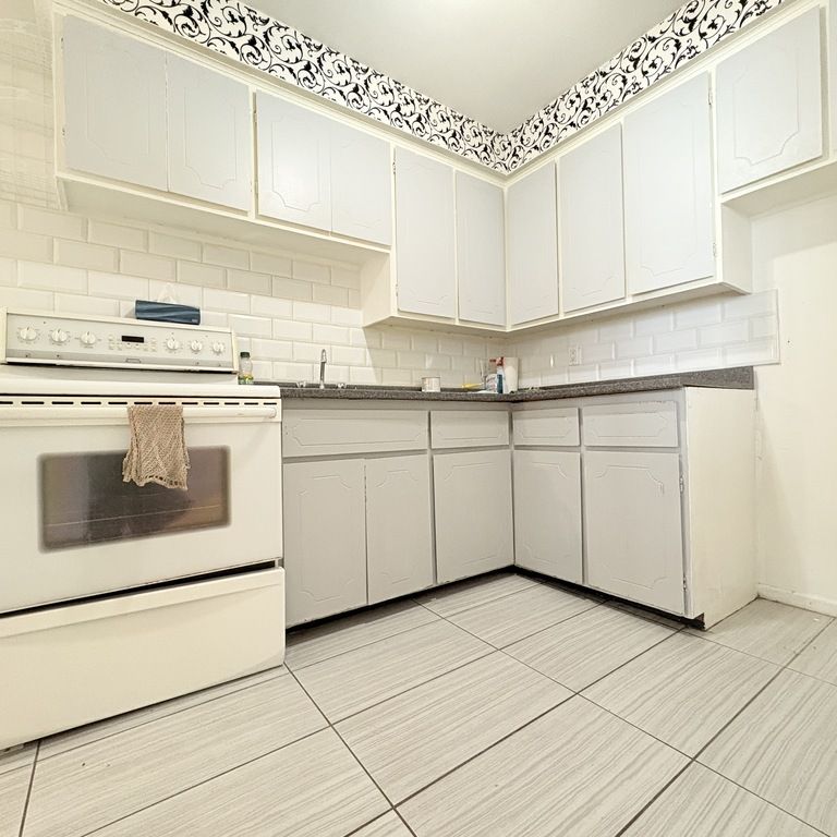 Appart 1 Chambre Fermée Louer à Verdun - Photo 1