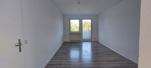 Tolle 3 Raumwohnung mit Balkon !! Neu ab 01.12.2024 fertig! - Foto 1